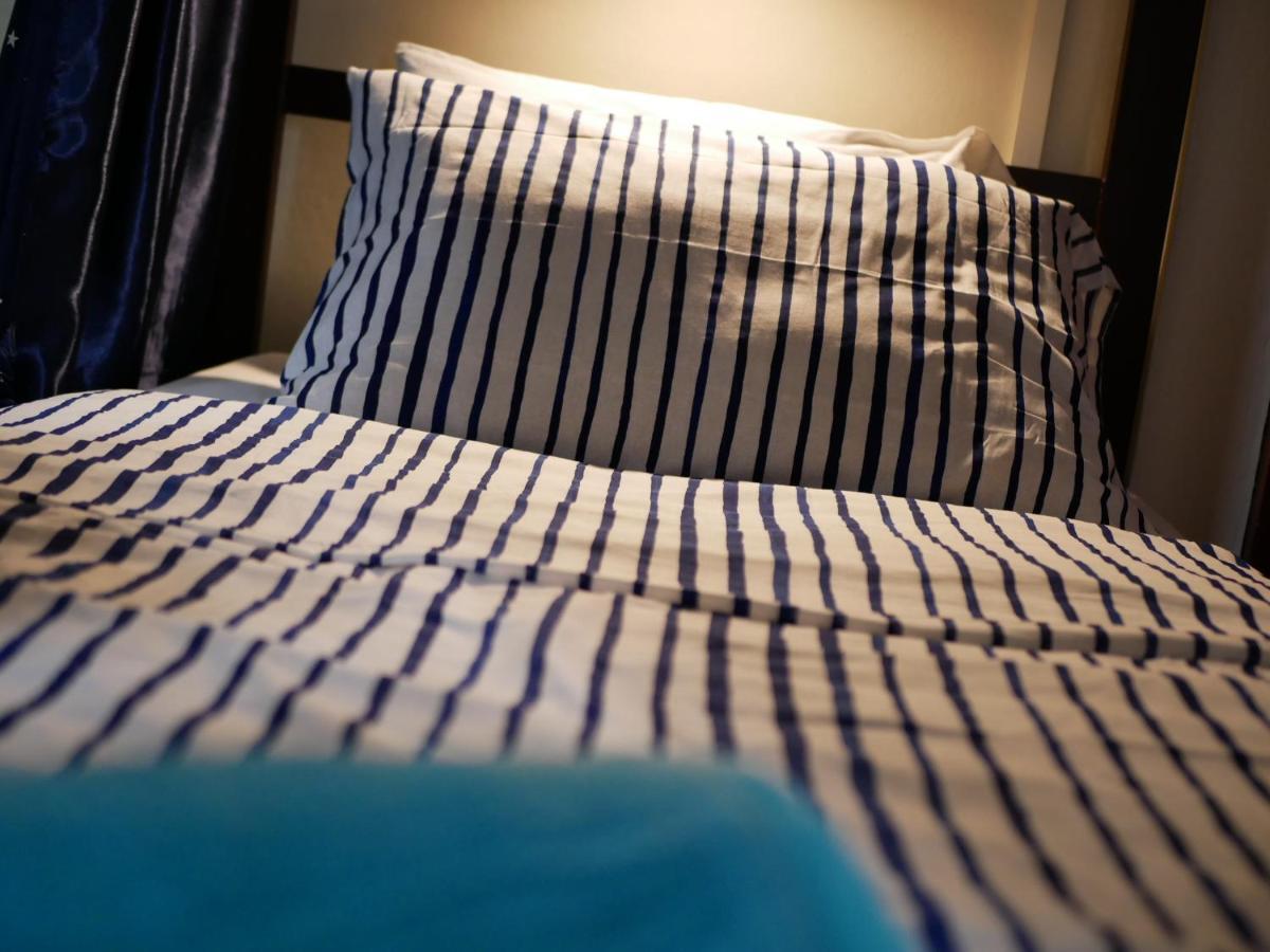 Bed Dee Time Hostel Бангкок Екстер'єр фото