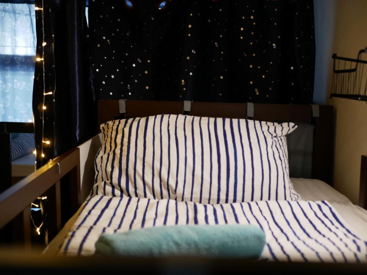 Bed Dee Time Hostel Бангкок Екстер'єр фото